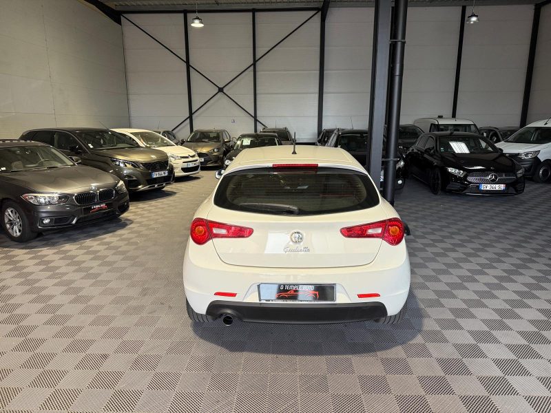 ALFA ROMEO GIULIETTA 2013