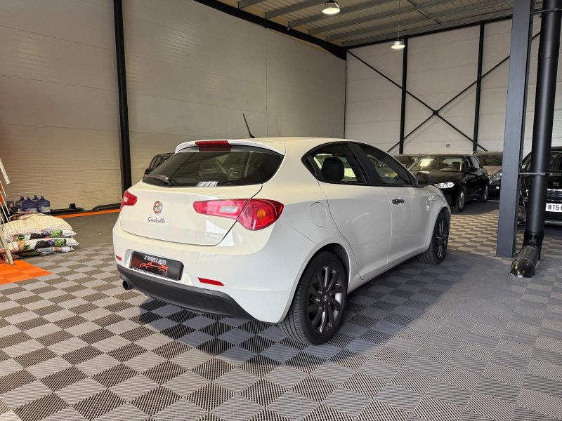 ALFA ROMEO GIULIETTA 2013