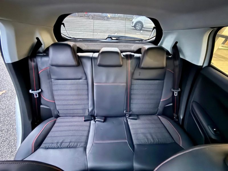 PEUGEOT 208 GT Line 1.6 BLUE HDI 120 cv