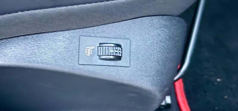 PEUGEOT 208 GT Line 1.6 BLUE HDI 120 cv