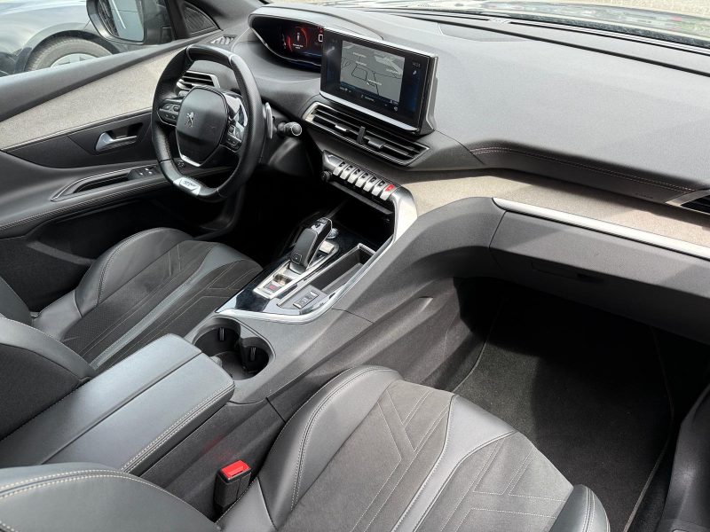 PEUGEOT 3008 Phase 2 GT Line 1.5 BLUE HDI 