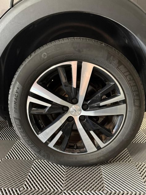 PEUGEOT 3008 Phase 2 GT Line 1.5 BLUE HDI 