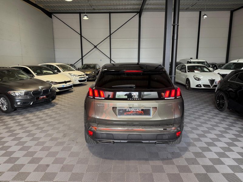 PEUGEOT 3008 GT Line 1.5 BLUE HDI