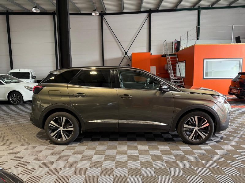PEUGEOT 3008 GT Line 1.5 BLUE HDI