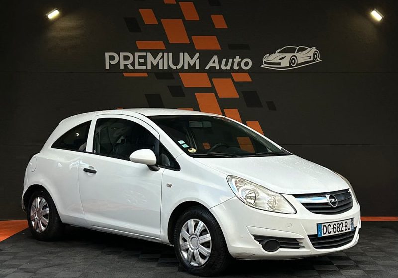 Opel Corsa 1.3 CDTI 75 Cv Cosmo Injecteur / Révision Neuve CT Ok 2027