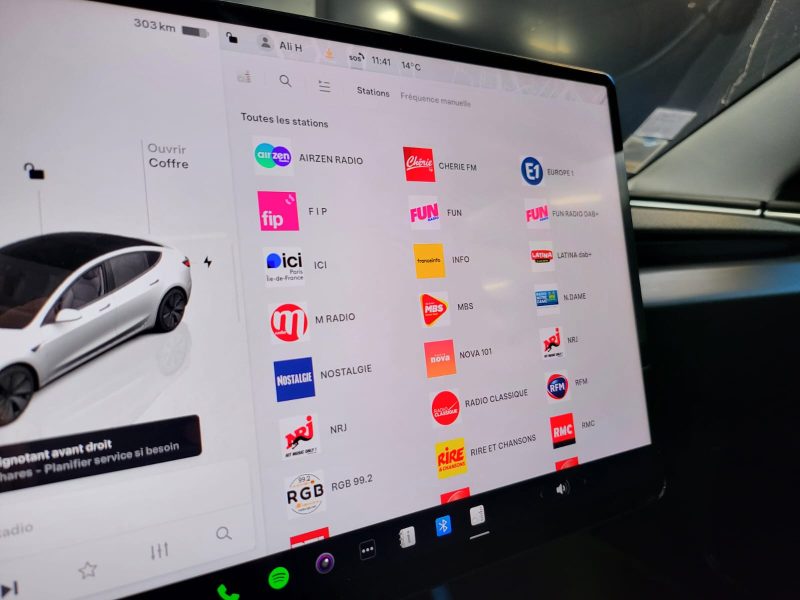 TESLA MODEL 3 HIGHLAND 283cv STANDARD RANGE  / 1ERE MAIN / VOLANT CHAUFFANT / CHARGEUR INDUCTION