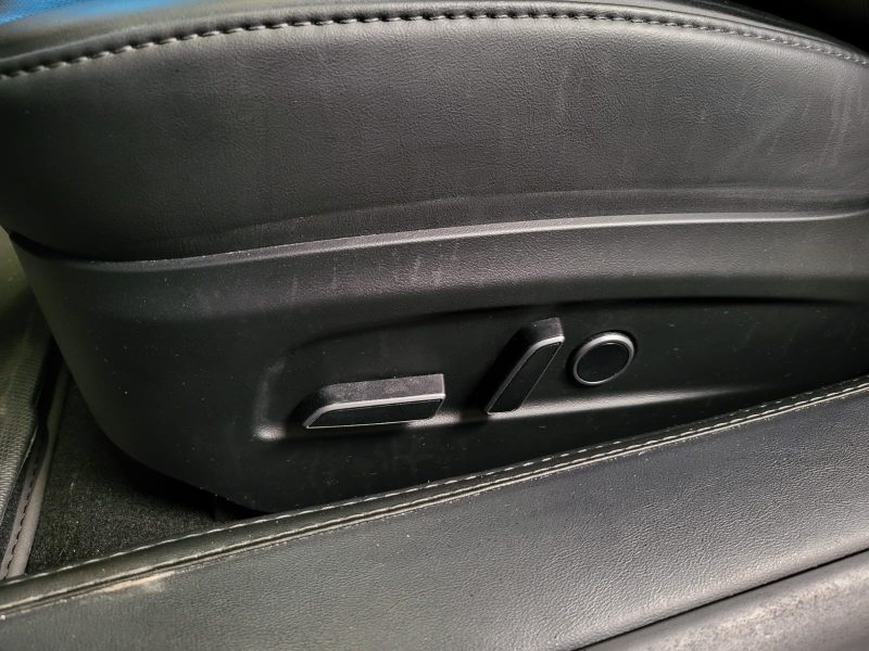 TESLA MODEL 3 HIGHLAND 283cv STANDARD RANGE  / 1ERE MAIN / VOLANT CHAUFFANT / CHARGEUR INDUCTION