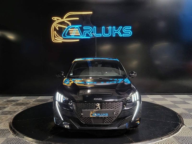 PEUGEOT 208 1.2 100cv GT LINE / SUIVI PEUGEOT / 1ERE MAIN / CARPLAY / CAMERA DE RECUL / VIRTUAL COCK