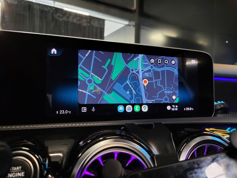 MERCEDES CLASSE A 200 163CV AMG LINE / TOIT OUVRANT / CARPLAY / ANDROID / ECLAIRAGE D'AMBIANCE