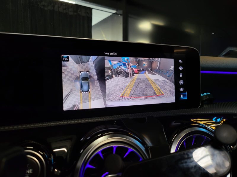 MERCEDES CLASSE A 200 163CV AMG LINE / TOIT OUVRANT / CARPLAY / ANDROID / ECLAIRAGE D'AMBIANCE