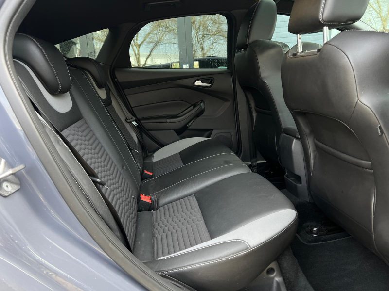 Ford Focus 2017 2.0 250 ST 5P*TOIT.O*CUIR*GPS*