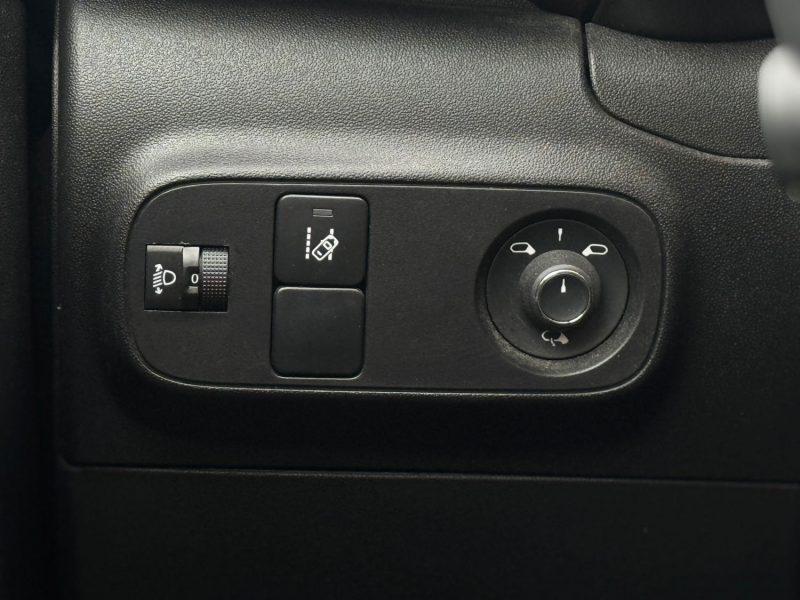 CITROEN C3 III 1.5 BLUEHDI 100 S&S GRAPHIC GARANTIE 6MOIS