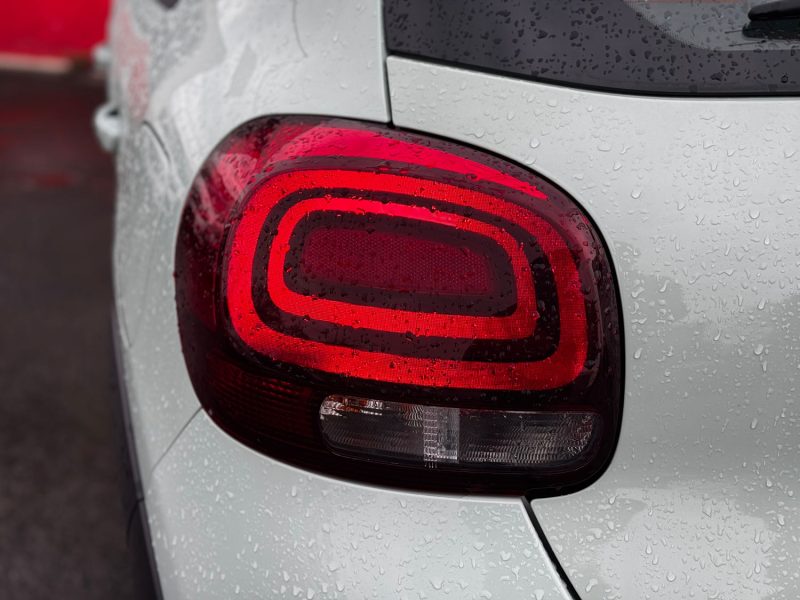 CITROEN C3 III 1.5 BLUEHDI 100 S&S GRAPHIC GARANTIE 6MOIS