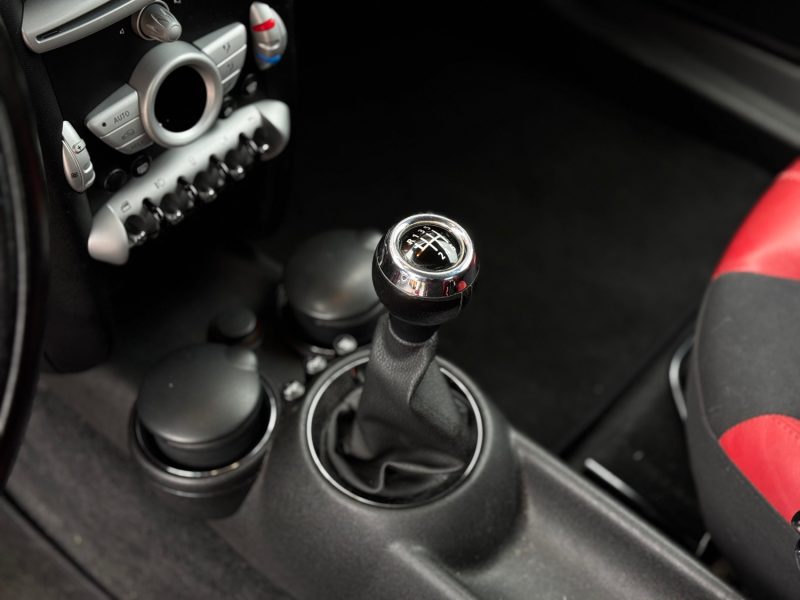 MINI COOPER II 1.6 120 ch PACK CHILI GARANTIE 6 MOIS