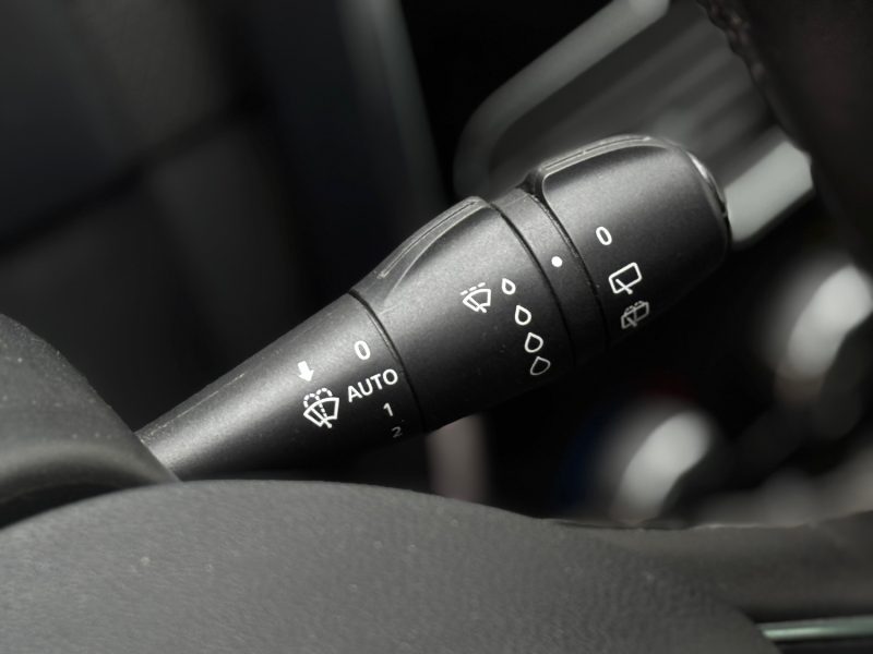 RENAULT CLIO IV 0.9 TCE 90 LIMITED GARANTIE 6MOIS