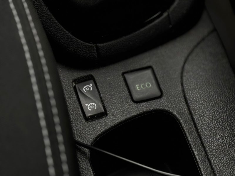 RENAULT CLIO IV 0.9 TCE 90 LIMITED GARANTIE 6MOIS