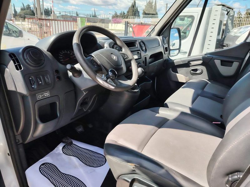 RENAULT MASTER L2H2 2.3 DCI 110 2018