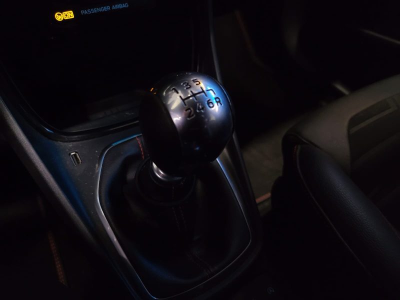 FORD PUMA 1.0 i Ecoboost Flexifuel 125cv ST LINE / SUIVI FORD / 1ERE MAIN / CARPLAY / B&O / VIRTUAL 