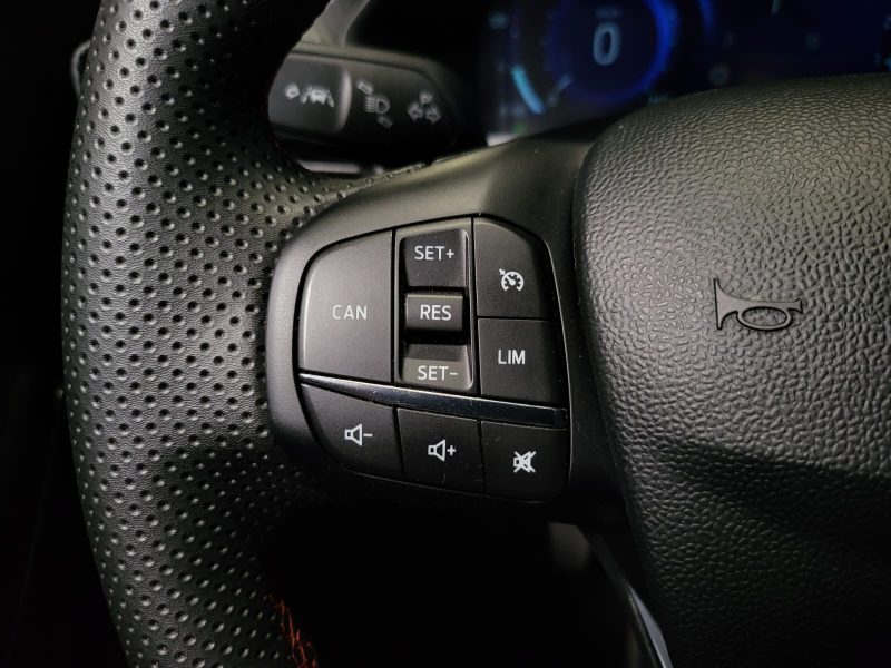 FORD PUMA 1.0 i Ecoboost Flexifuel 125cv ST LINE / SUIVI FORD / 1ERE MAIN / CARPLAY / B&O / VIRTUAL 