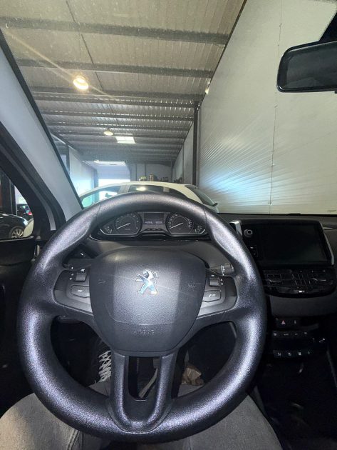 PEUGEOT 208 Allure 1.6 BlueHDi 100 cv