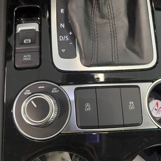 VOLKSWAGEN TOUAREG 3.0 V6 TDI 262 CV R-LINE Garantie 12 MOIS