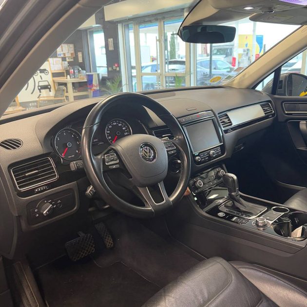 VOLKSWAGEN TOUAREG 3.0 V6 TDI 262 CV R-LINE Garantie 12 MOIS