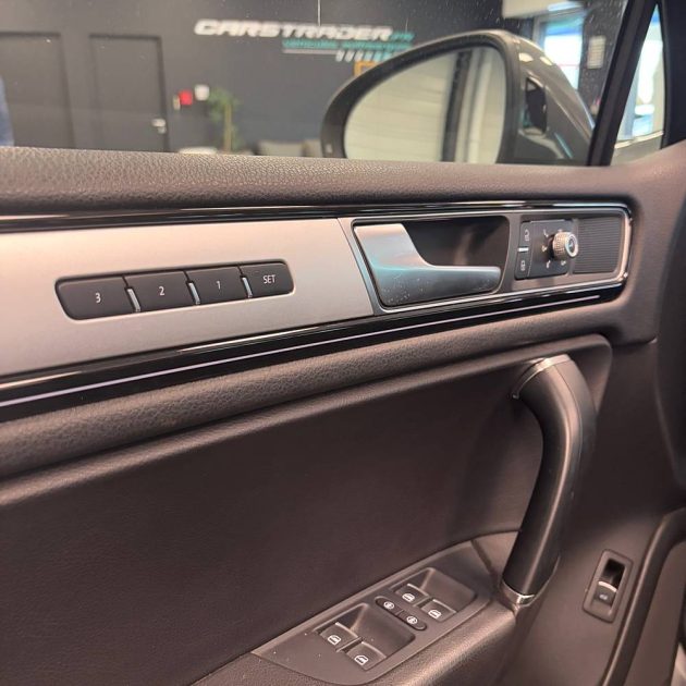 VOLKSWAGEN TOUAREG 3.0 V6 TDI 262 CV R-LINE Garantie 12 MOIS