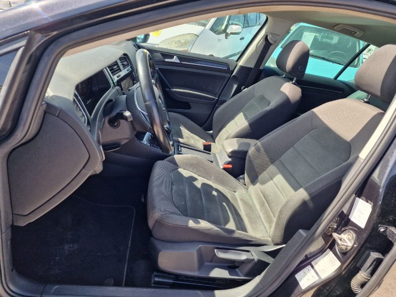 VOLKSWAGEN GOLF R 2019