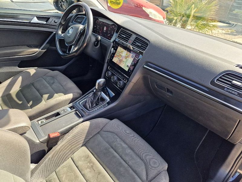 VOLKSWAGEN GOLF R 2019