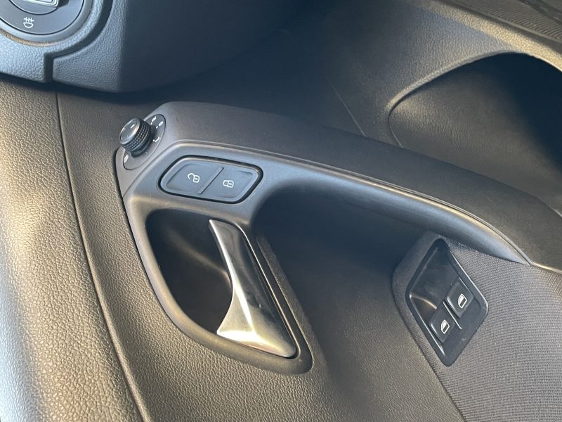 VOLKSWAGEN POLO 2017