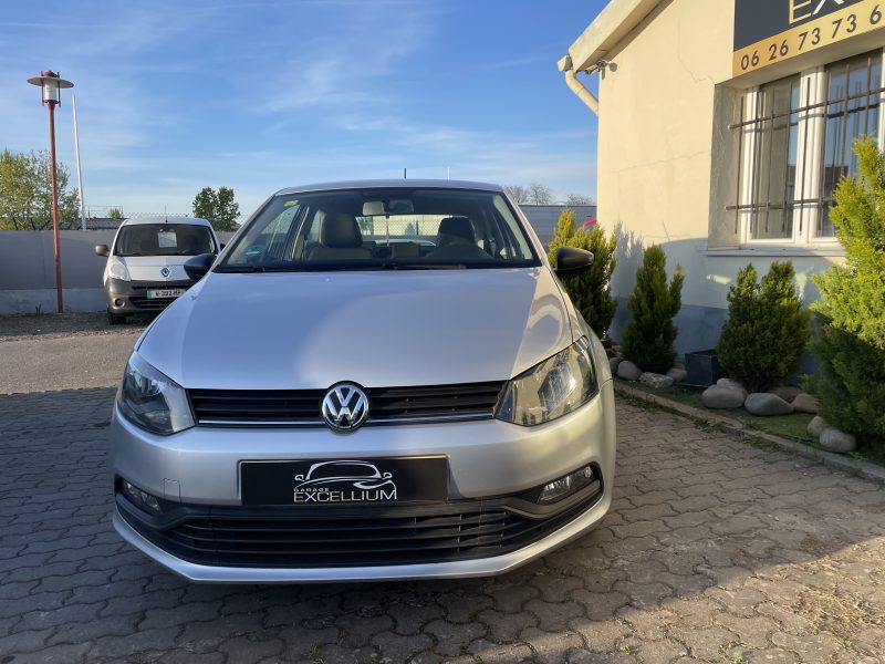 VOLKSWAGEN POLO 2017