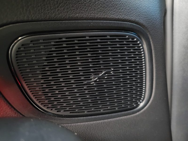 MERCEDES CLASSE GLC 300 E 4MATIC AMG LINE / TOIT OUVRANT / SIEGES ELECTRIQUES A MEMOIRE / DIGITAL LI