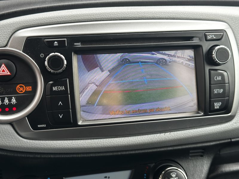 TOYOTA YARIS HYBRID 2013