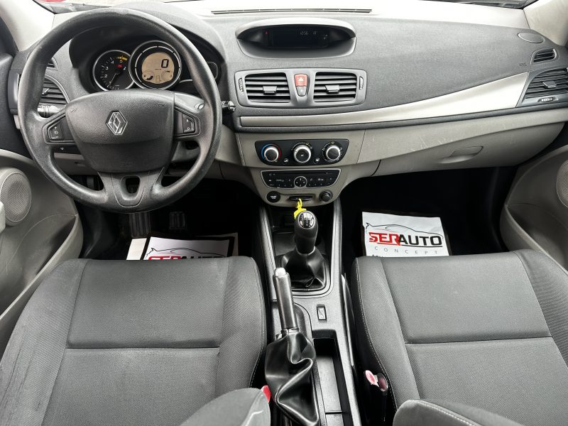 RENAULT MEGANE 2010