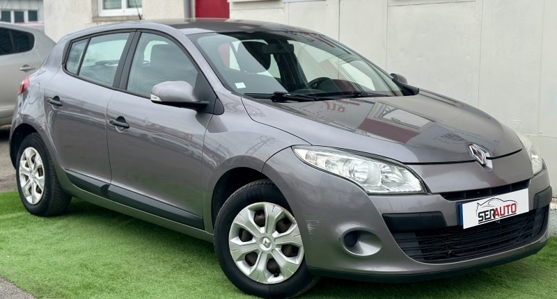 RENAULT MEGANE 2010