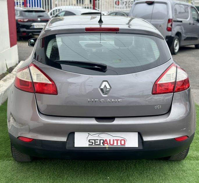 RENAULT MEGANE 2010