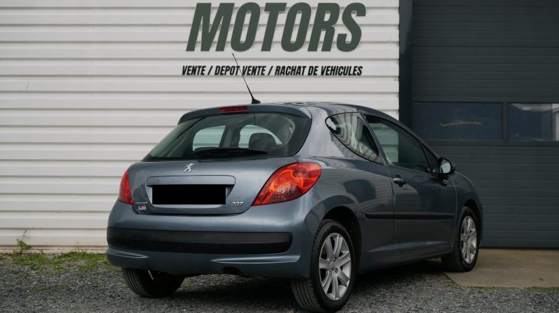 PEUGEOT 207 2006