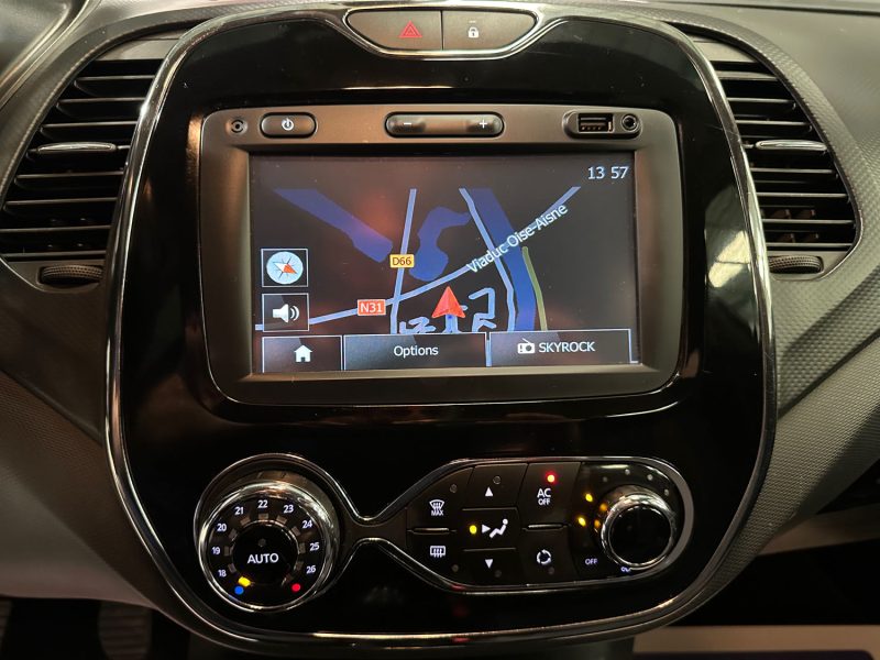 RENAULT CAPTUR 0.9 TCE 90 ENERGY S&S ECO2 INTENS