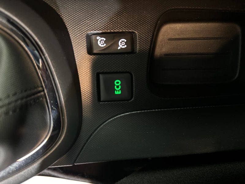 RENAULT CAPTUR 0.9 TCE 90 ENERGY S&S ECO2 INTENS