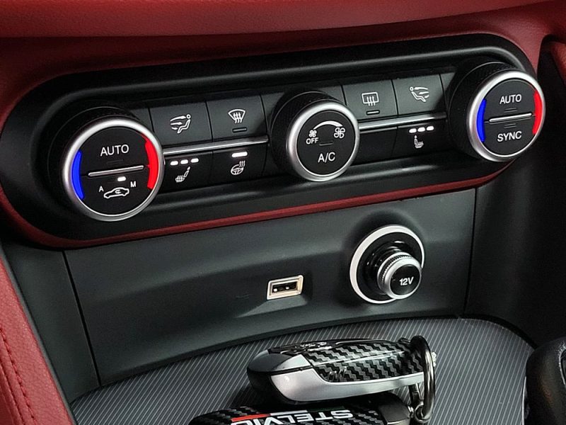 ALFA ROMEO STELVIO 2.2 JTD 210cv Q4 Veloce AT8