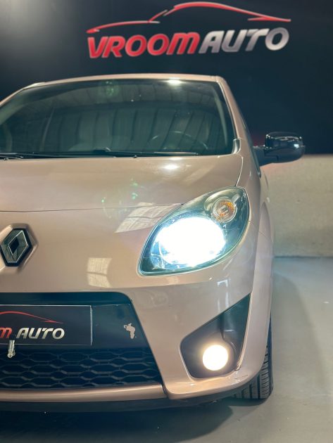 RENAULT TWINGO II 1.2 LEV 16V 75 MISS SIXTY ECO2