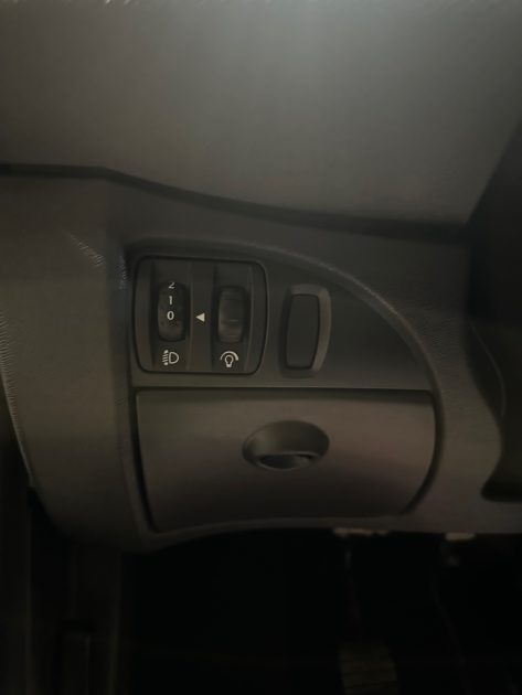 RENAULT TWINGO II 1.2 LEV 16V 75 MISS SIXTY ECO2