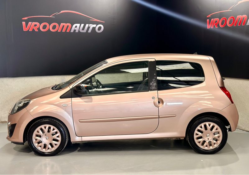 RENAULT TWINGO II 1.2 LEV 16V 75 MISS SIXTY ECO2