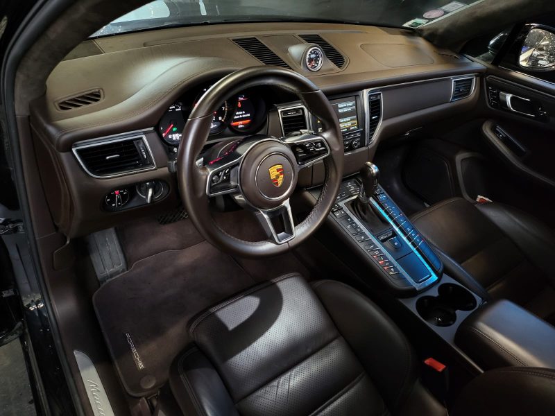 PORSCHE MACAN 3.6 V6 400cv TURBO / SUIVI PORSCHE / PACK CHRONO / PASM / PDLS PLUS / ECHAPPEMENT SPO 