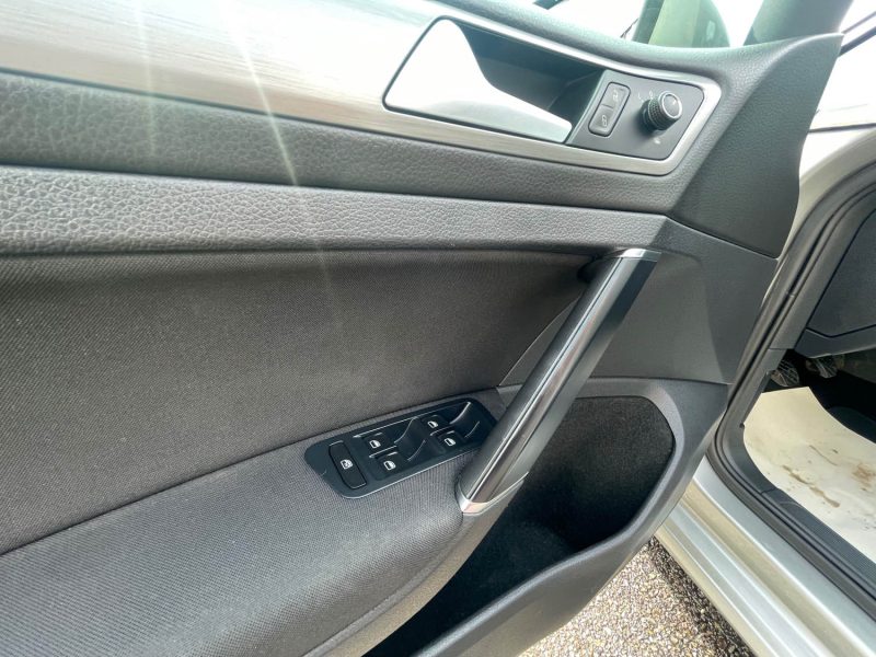 VOLKSWAGEN GOLF 7 1.6TDI 105CV TURBO 16V 2014