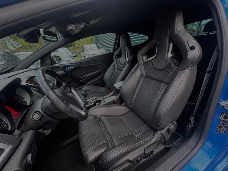 OPEL ASTRA IV GTC 2.0 TURBO 280 OPC DESIGN*INFINITY*GPS*