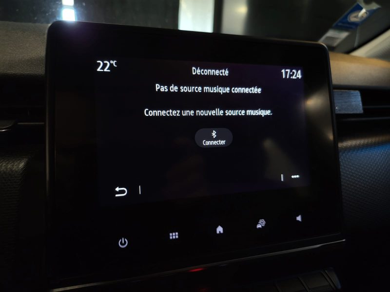 RENAULT CLIO V 1.0 TCe 100cv ZEN / 2EME MAIN / CARPLAY / ENTRETIEN COMPLET / AVERTISSEUR DE LIGNE BL