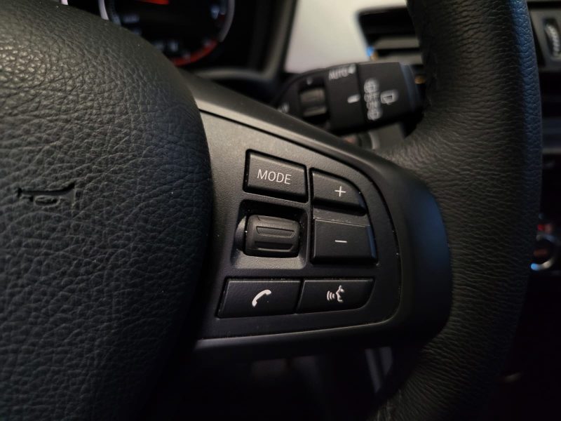 BMW X1 18i sDrive 140cv LOUNGE 