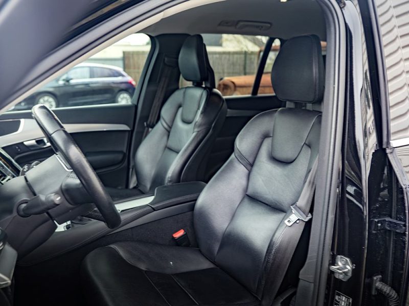 Volvo XC90 D5 AWD 235 ch 