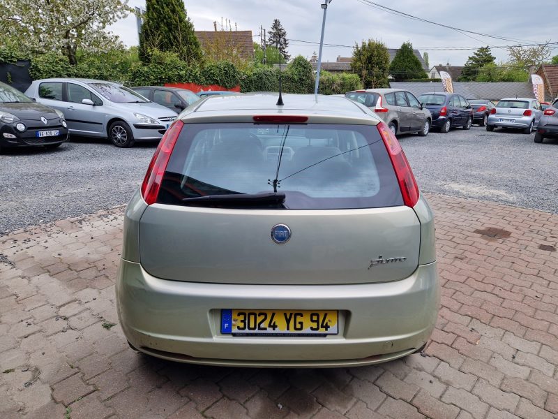FIAT Grande PUNTO 1.3L MjTD 90cv DYNAMIC / Révisée&Garantie
